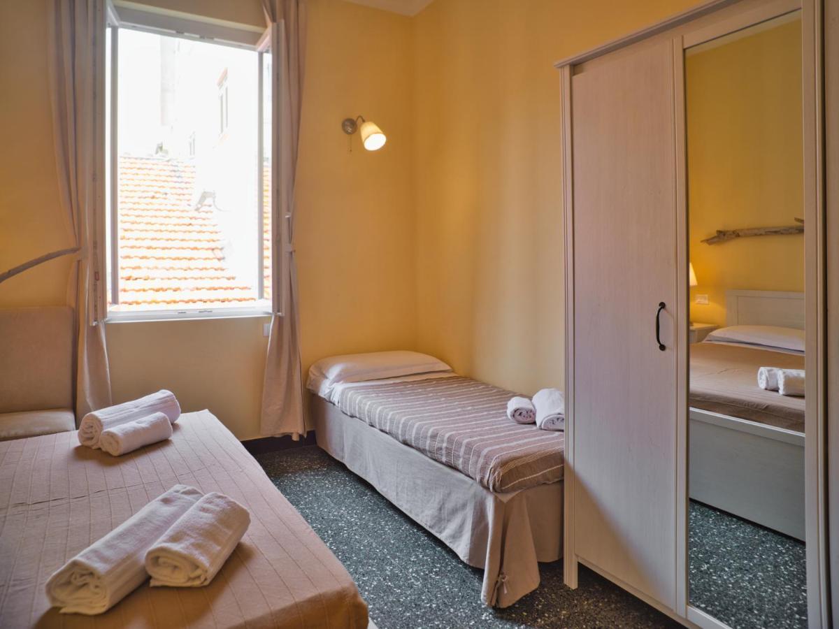 2 Passi Dal Mare Hotell Finale Ligure Eksteriør bilde